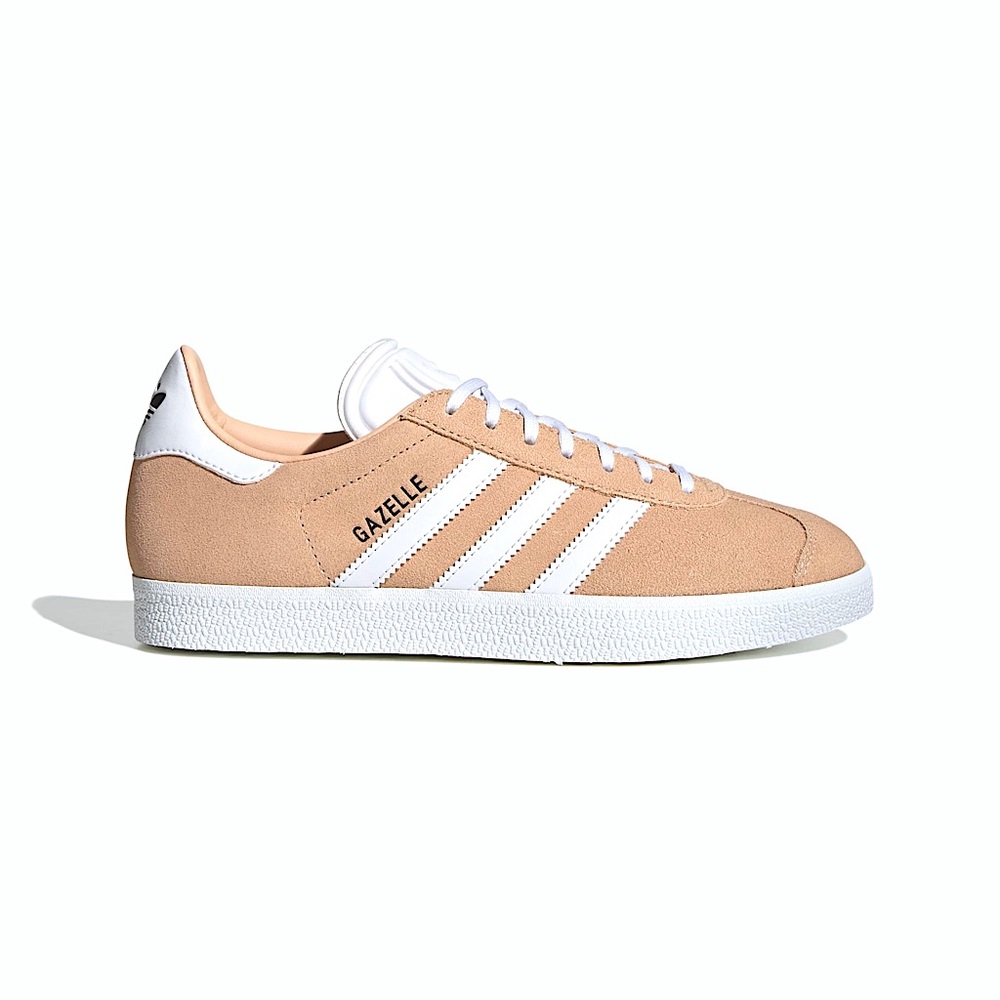 NWT ✨ Adidas Coral Gazelle Sneakers Trendy and Classic with lace shoelaces
